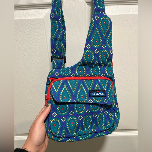 Kavu Purse EUC - Picture 2 of 6